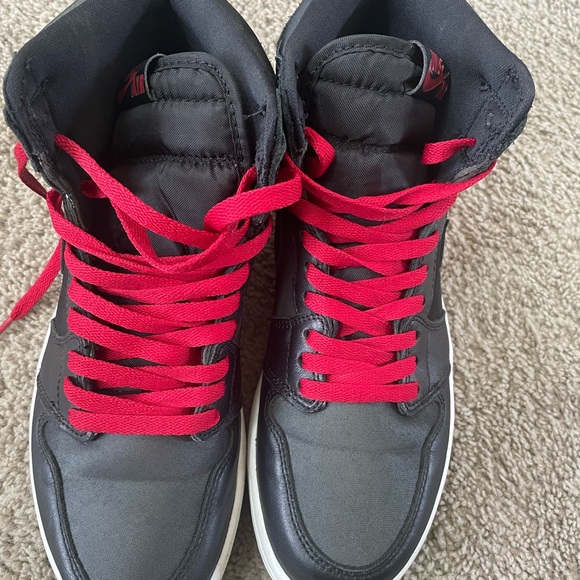 Mens Jordan retro mid 1’s size 8 - Picture 2 of 4